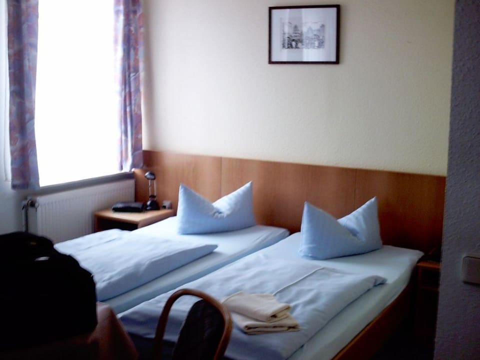 Betten im Zimmer Hotel zum Löwen