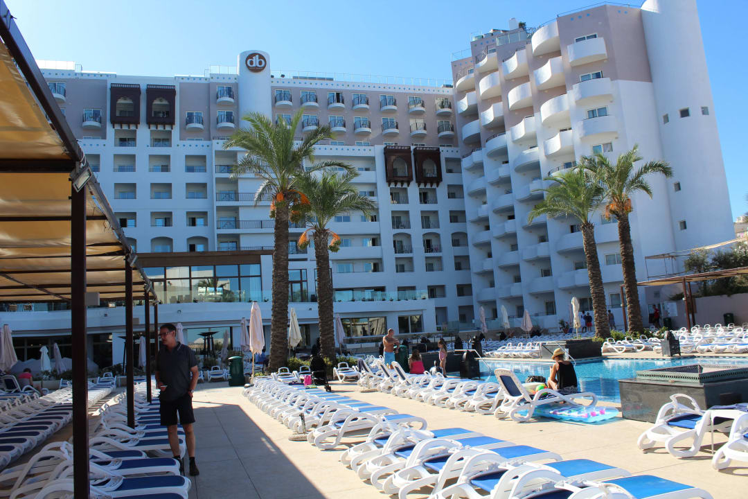 Hotelansicht vom pool db San Antonio Hotel + Spa