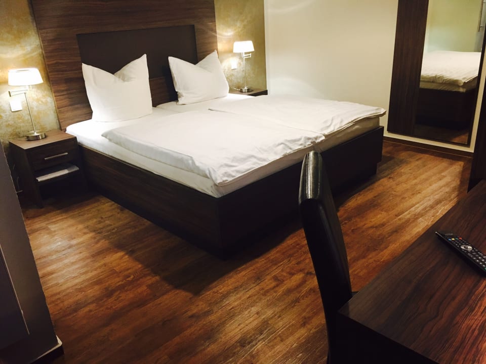 Zimmer Hotel Weinhaus Kläs & Sohn