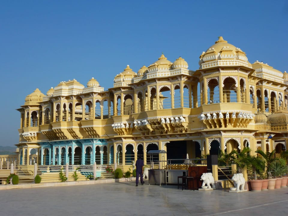 Auf der Dachterrasse Hotel Chunda Palace