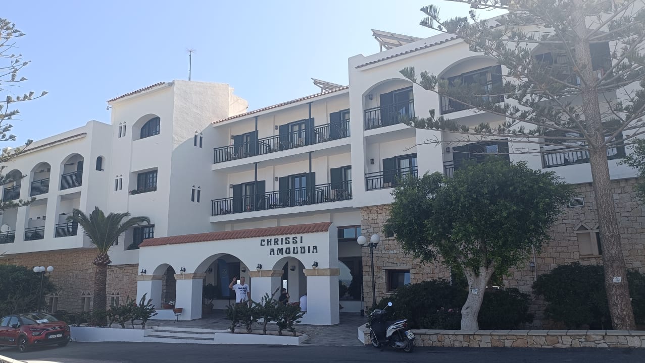 Außenansicht TUI SUNEO Chrissi Amoudia