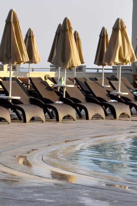 Liegen Melas Resort Hotel