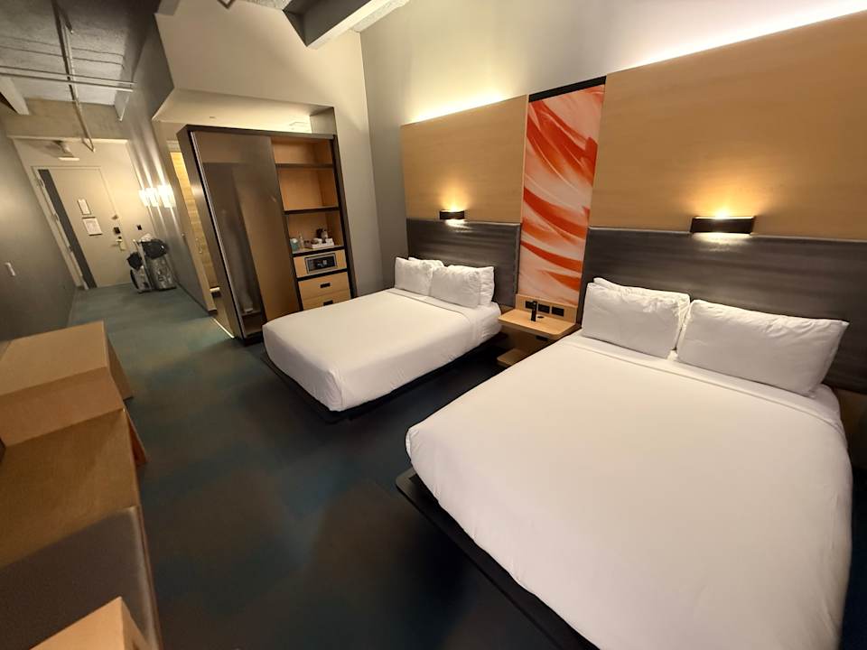 Zimmer ALoft Hotel Miami Airport