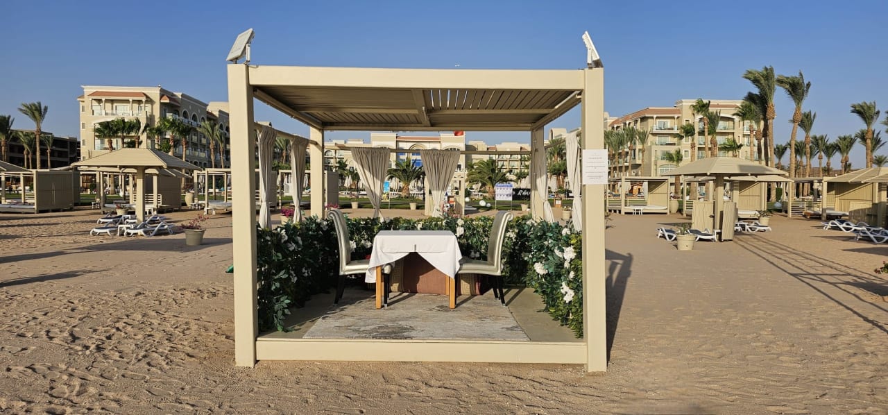 Strand Premier Le Reve Hotel & Spa