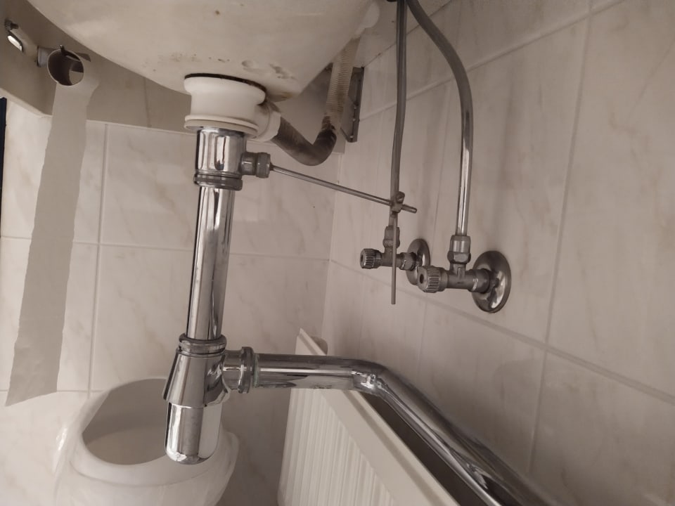 Zimmer AMEDIA Hotel Dresden Elbpromenade