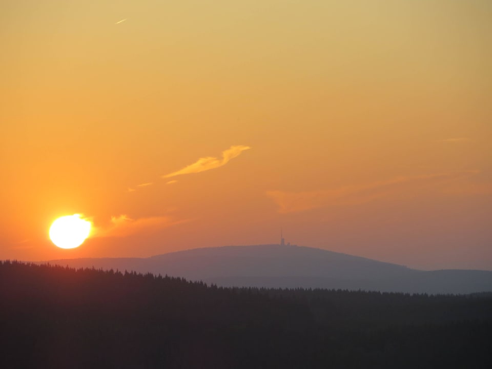 Sonnenuntergang vom 10. Stock AHORN Panorama Hotel Oberhof
