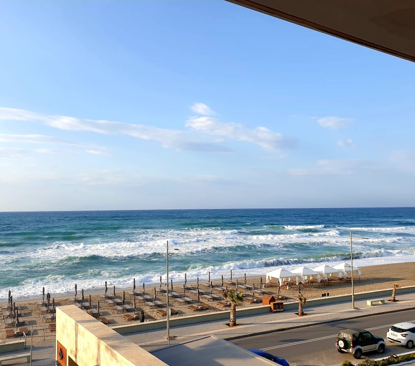 Ausblick Ikones Seafront Luxury Suites