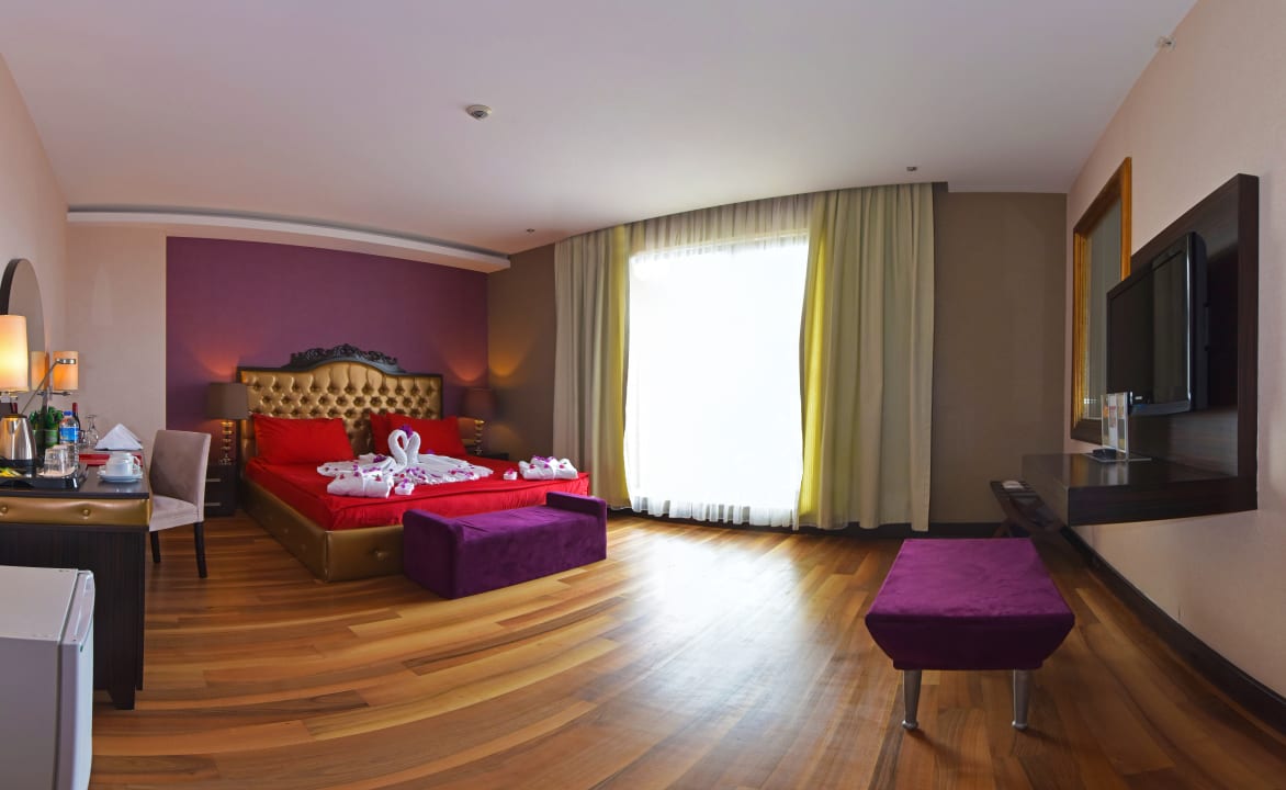 Zimmer Ramada Plaza by Wyndham Antalya