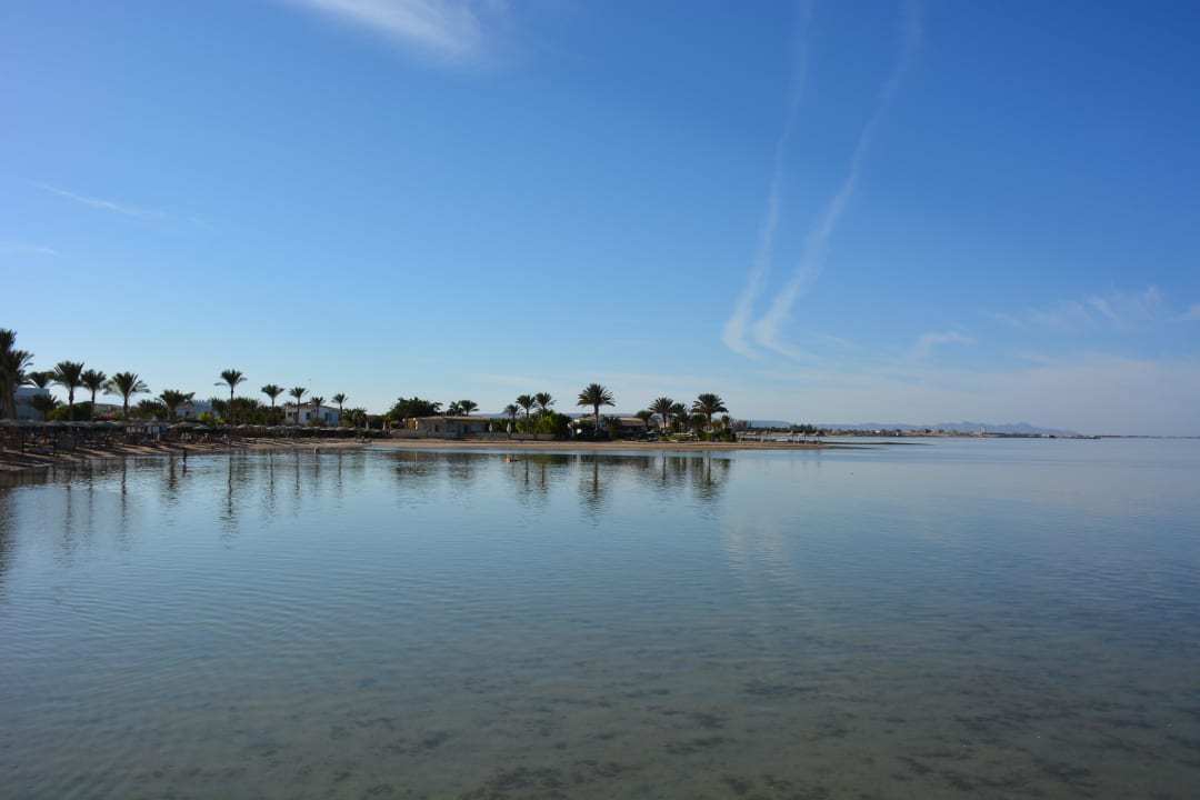 Пляж Golden Beach Resort