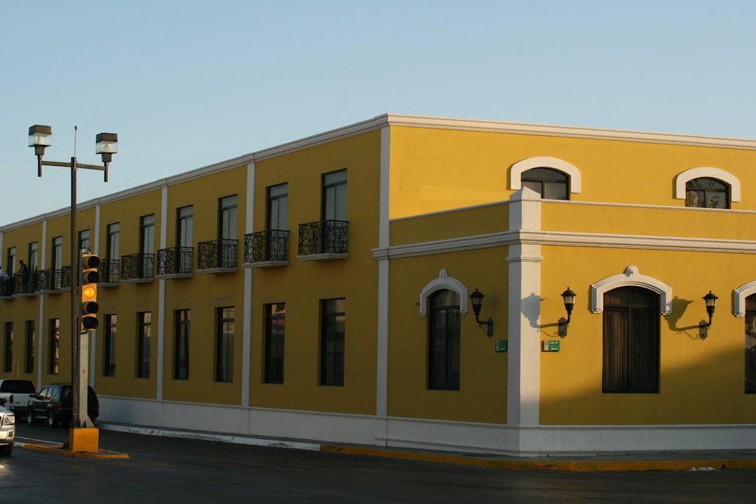 Außenansicht vom Hotel Plaza Campeche Hotel Plaza Campeche