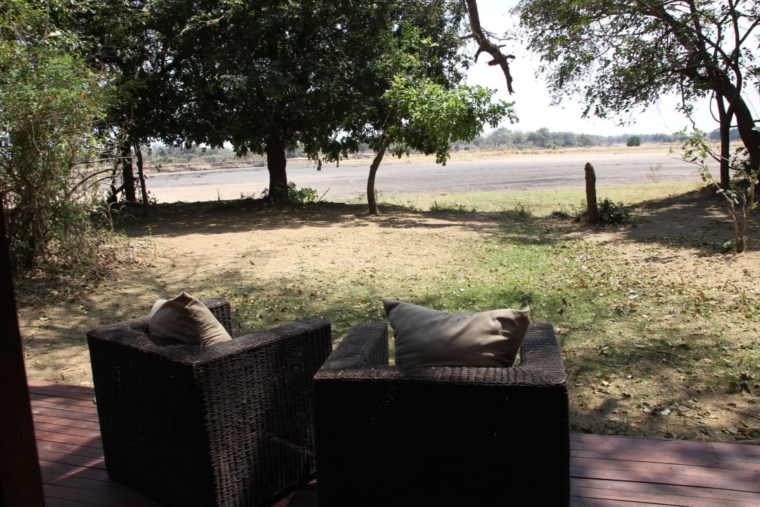 Terrasse mit Aussicht Luangwa River Camp