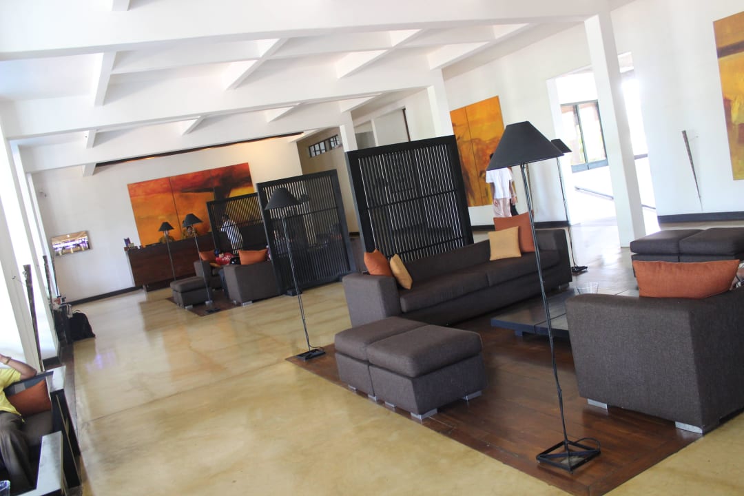 Lobby Hotel Jetwing Beach