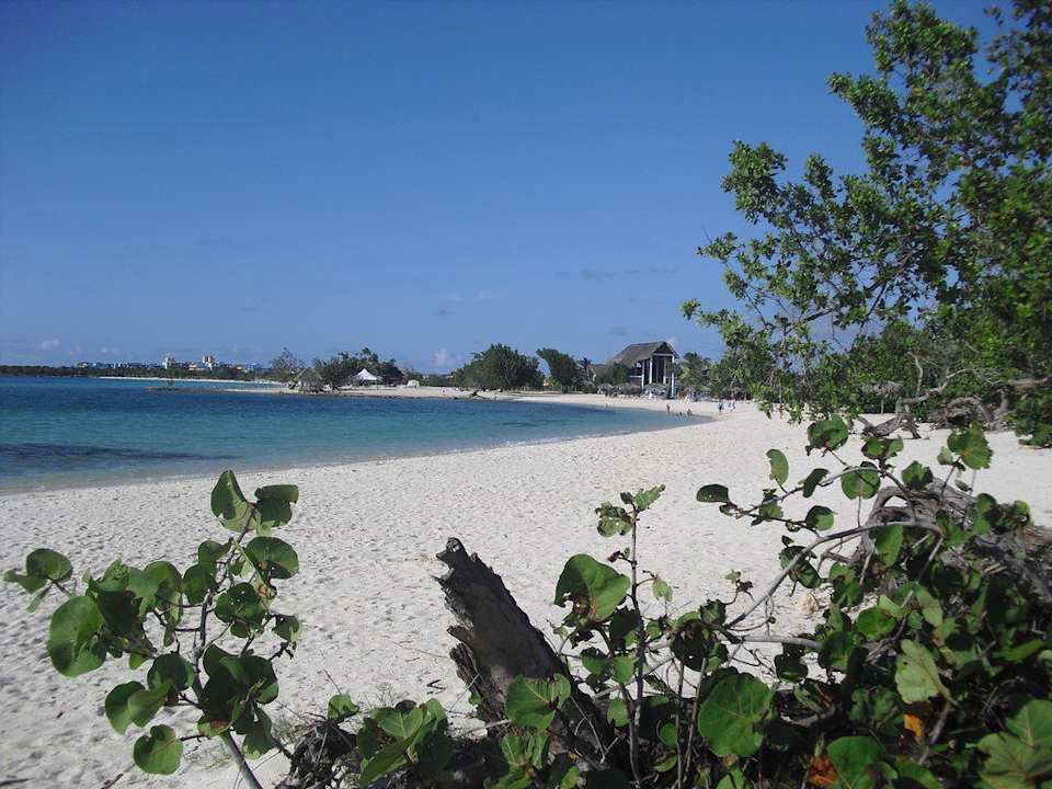 Strand Hotel Playa Pesquero