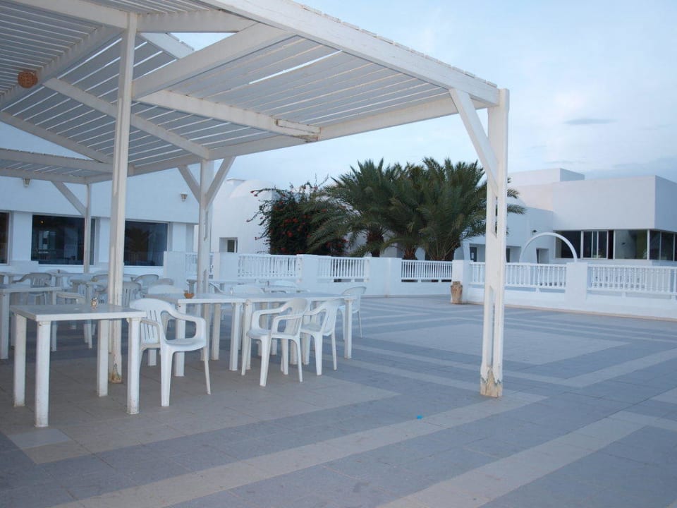 Restaurantterrasse Hotel El Mouradi Djerba Menzel