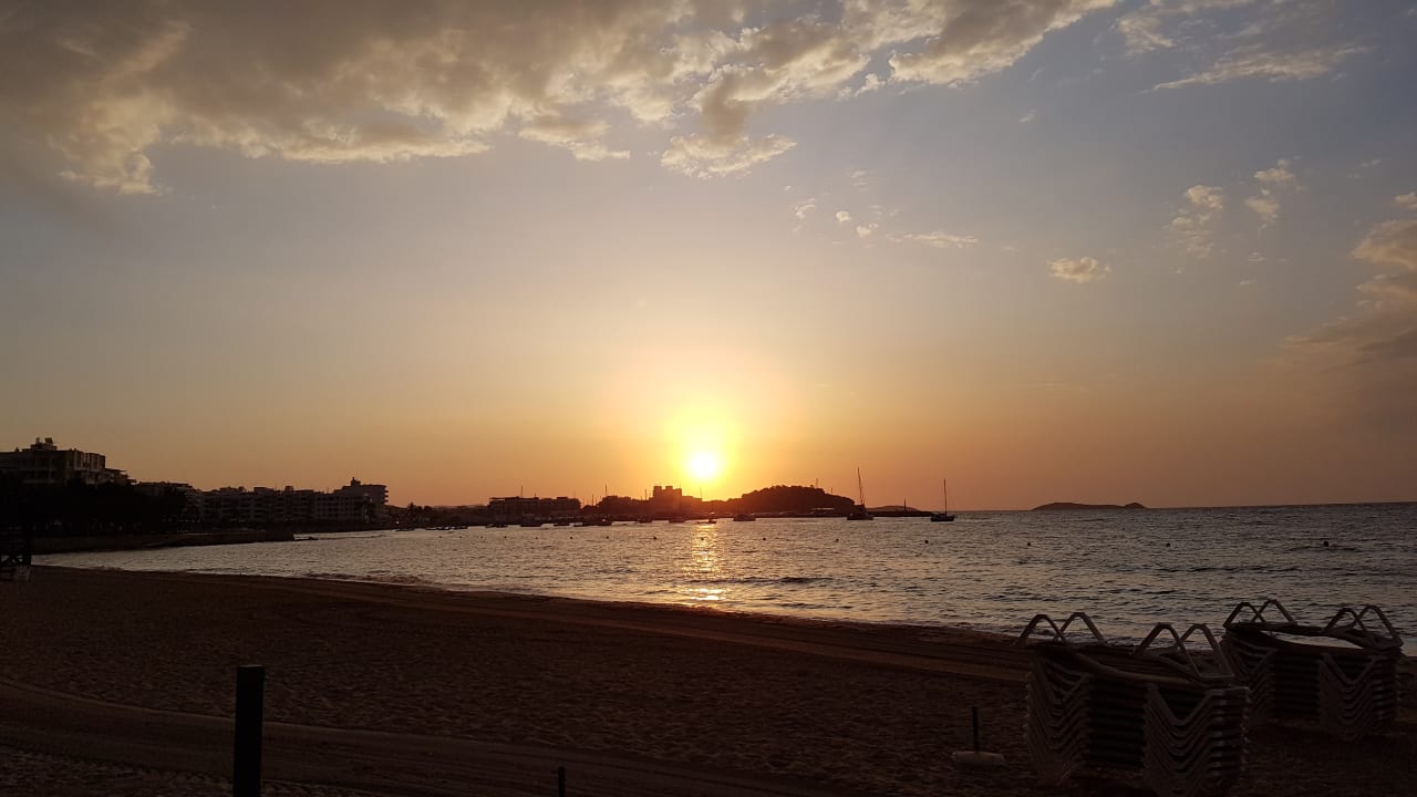 Strand Hotel Riomar Ibiza, Tribute Portfolio