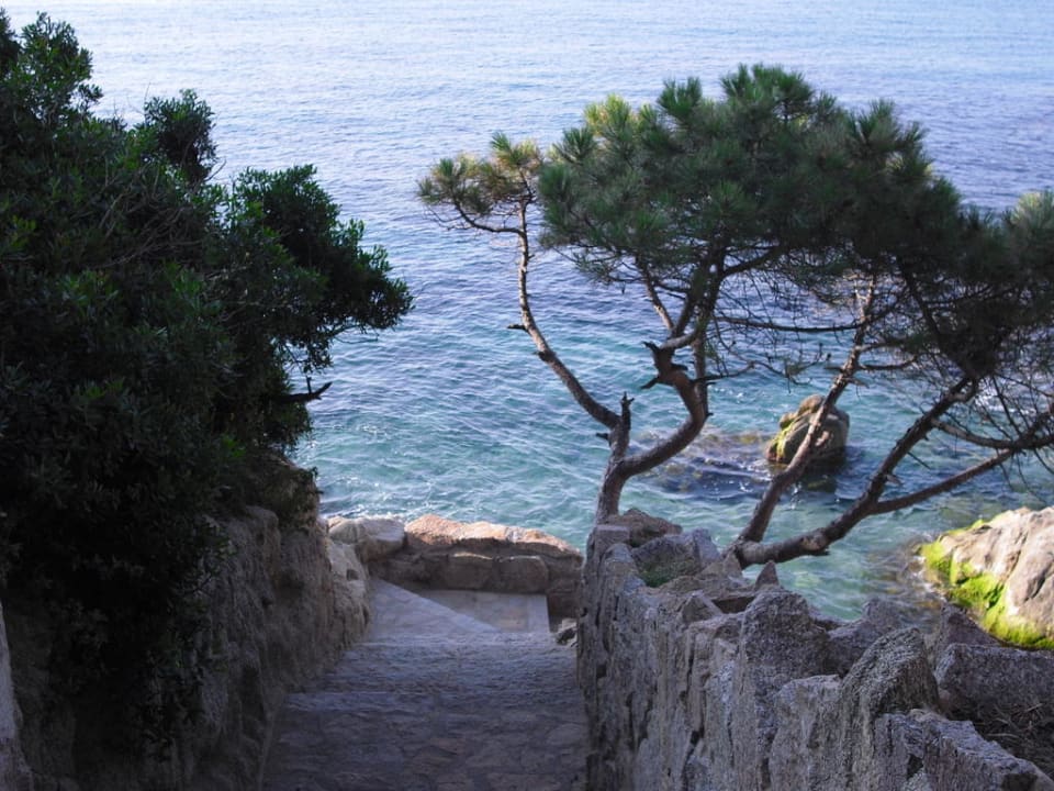 Treppe zum Strand Hotel Costa Brava