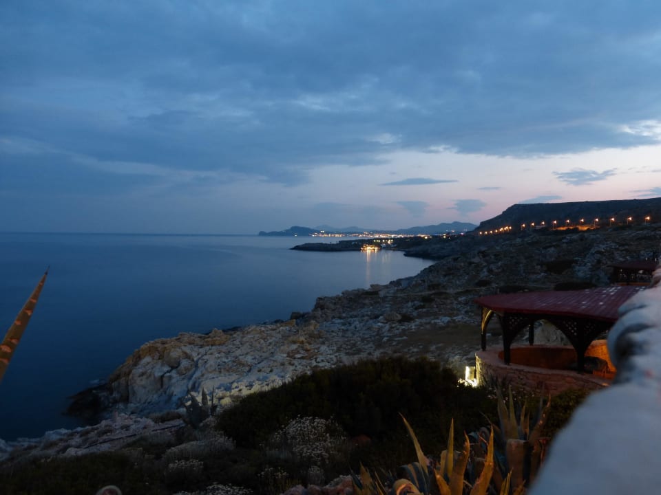 Richtung Faliraki Hotel Kalithea Horizon Royal