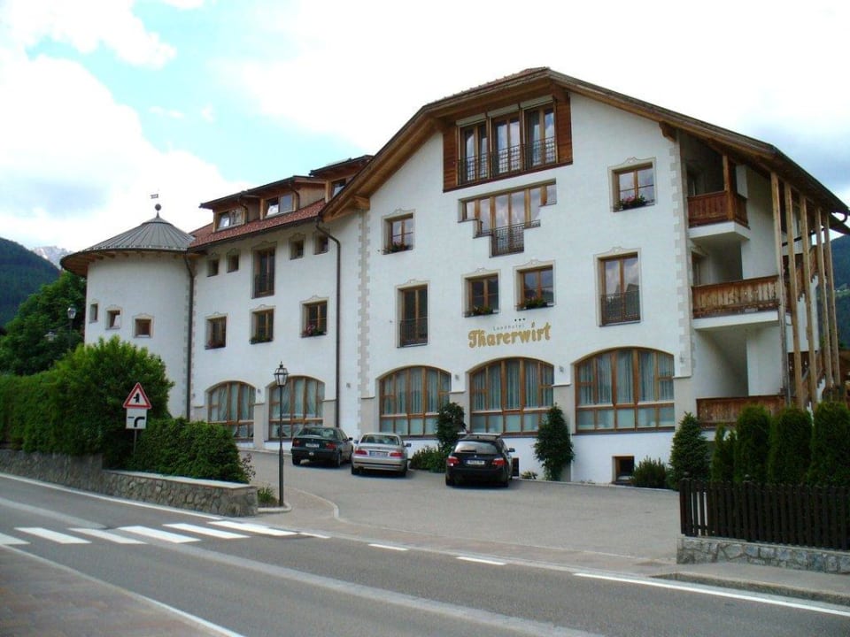 Hotel, Seitenansicht, Neubau Hotel Tharerwirt