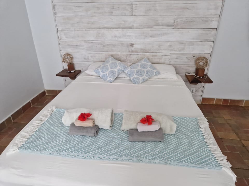 Zimmer Bird Island Bungalows