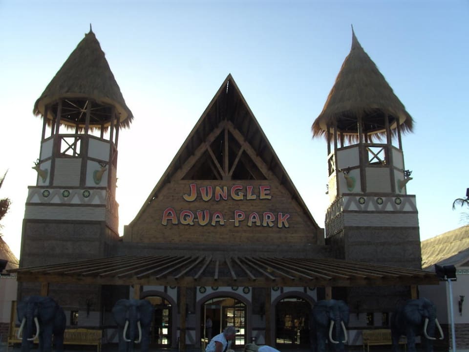 Eingang Aqua Park Pickalbatros Jungle Aqua Park Resort - Neverland Hurghada