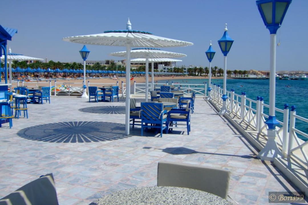 Hotelbar an den Wasserrutschen The Grand Hotel Hurghada