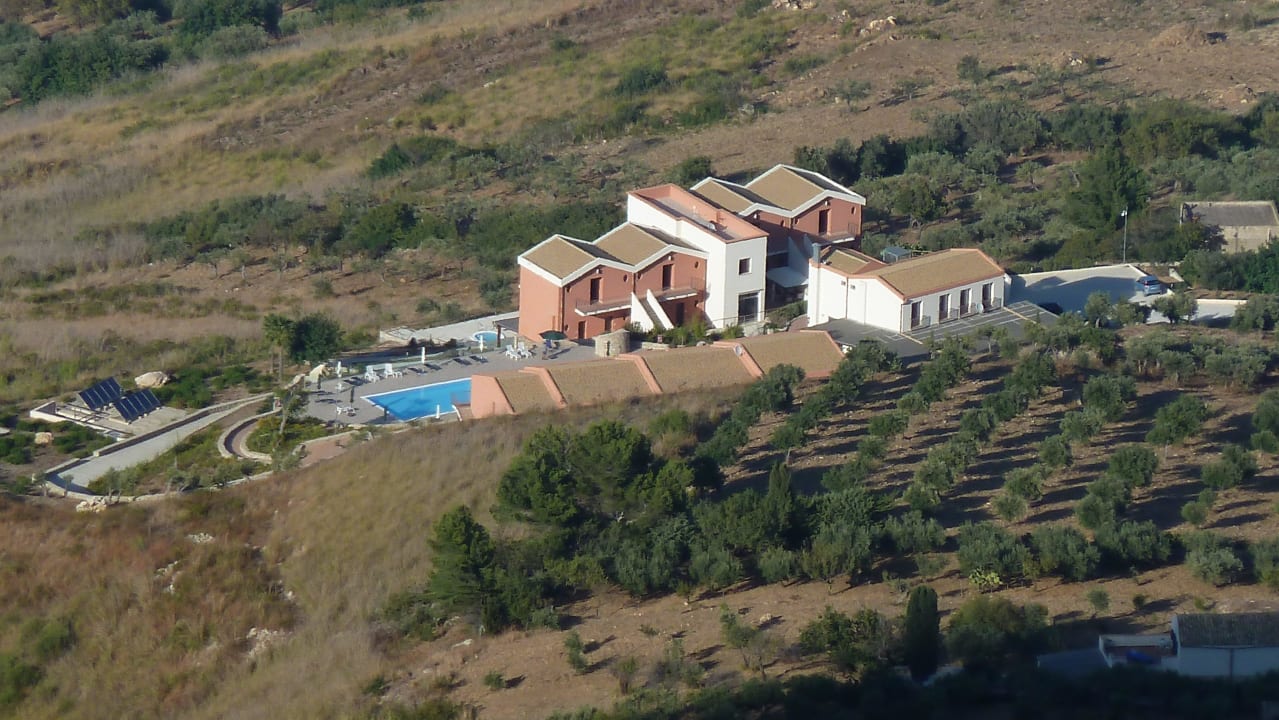Blick von Erice auf das Hotel Hotel Parco Degli Aromi Resort e Benessere