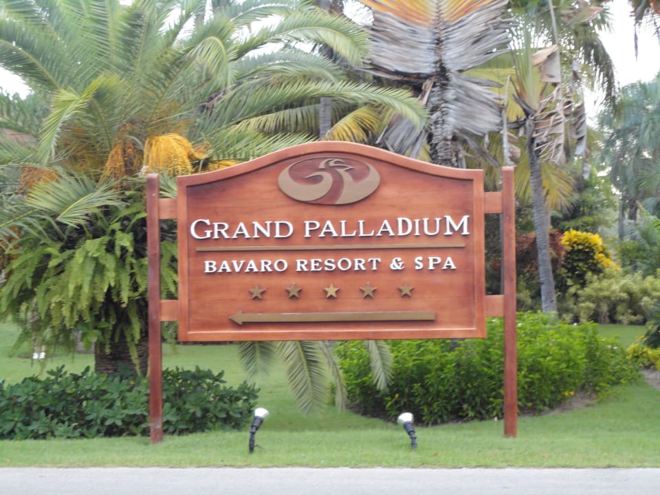 Schild innerhalb der Anlage Grand Palladium Select Bávaro Resort & Spa