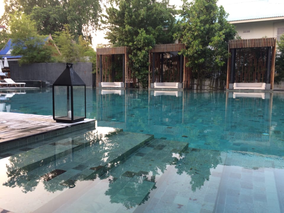 Pool Cape Nidhra Hotel Hua Hin