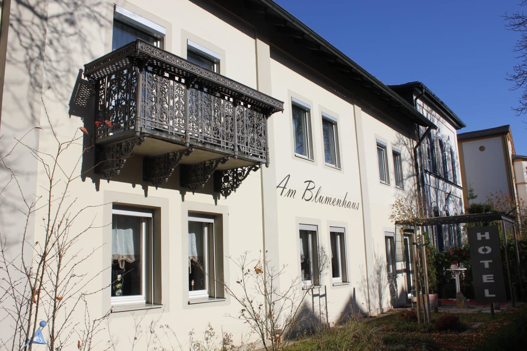 Aussen Hotel Am Blumenhaus