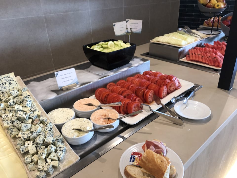 Gastro Parque Nereida Suites Hotel