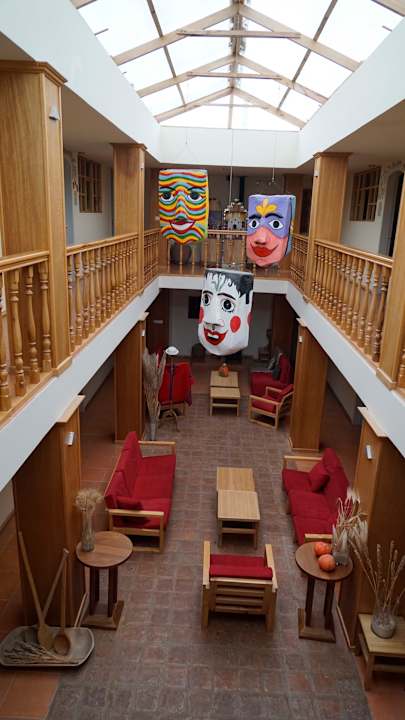 Lobby Hostal Inti Sisa