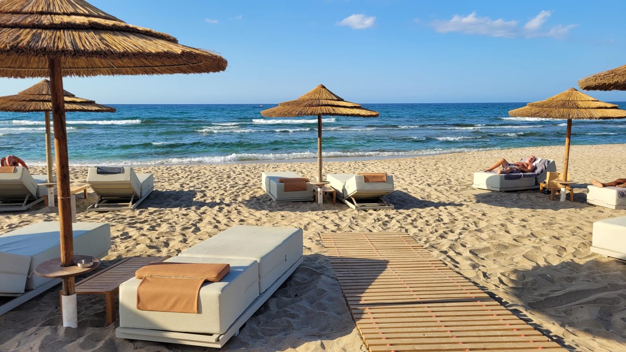 Strand Paralos Kosta Alímia