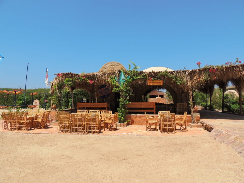 Bar an der Tauchbasis Utopia Beach Club