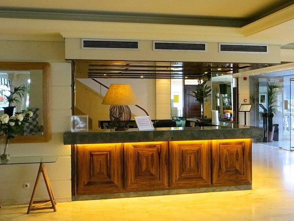 Rezeption und Eingangsbereich The 15 th Boutique Hotel