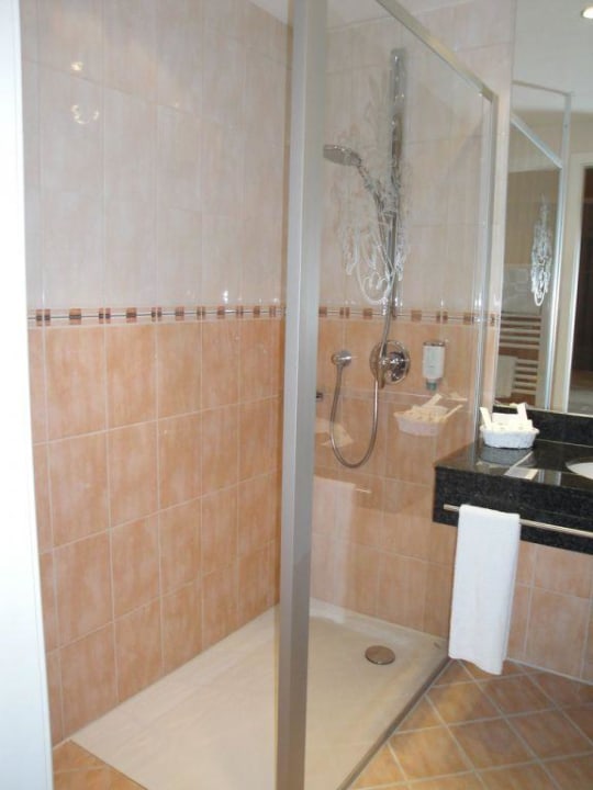 Dusche Best Western Plus Hotel Erb