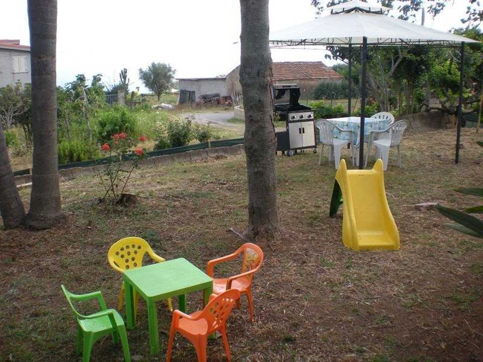 Giardino bar giochi babini Oasi Blu Apartment Vacanza