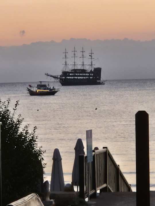 Strand Özlem Garden Hotel