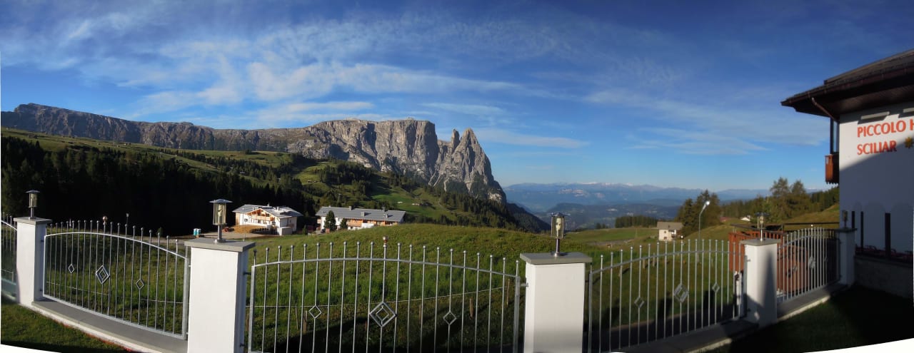 Schlern und Alpenpanorama Hotel Bellavista Seiseralm