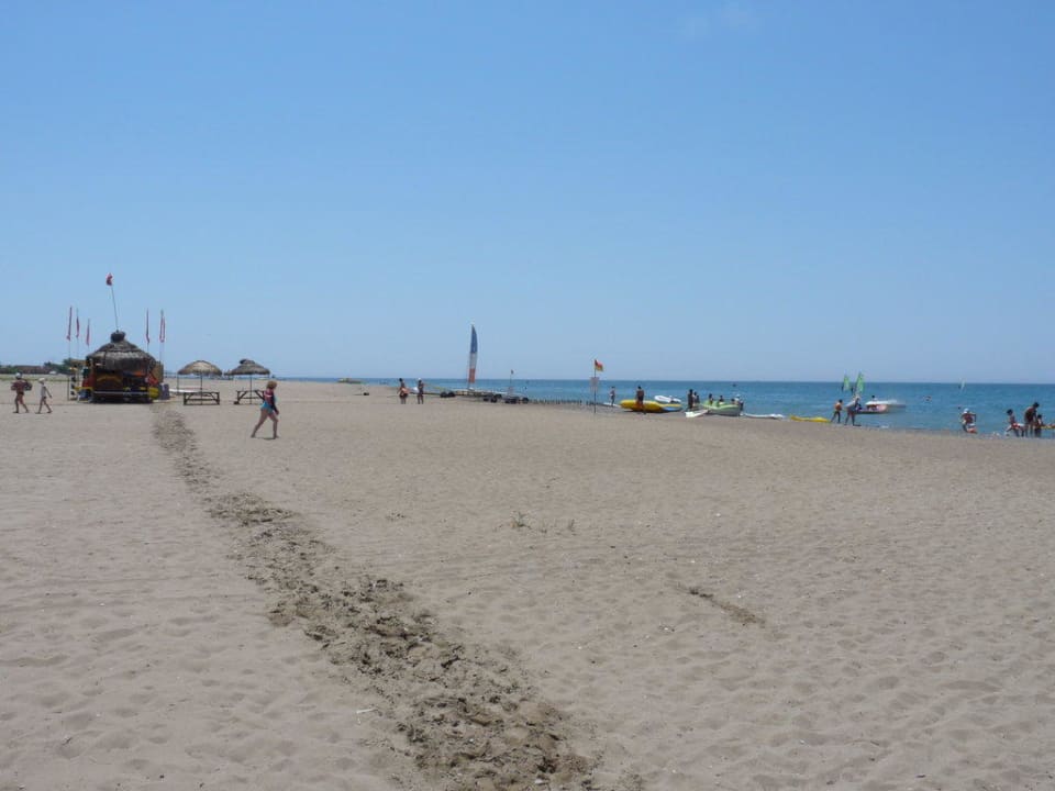 Links vom Hotelstrand Voyage Belek Golf & Spa