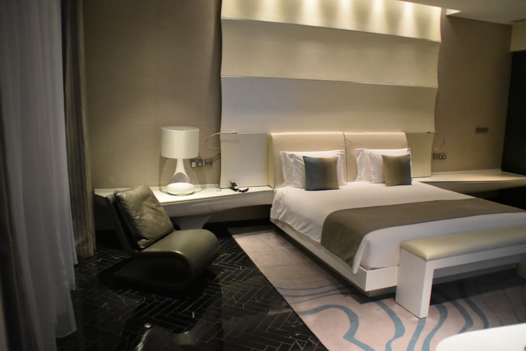 Zimmer W Abu Dhabi - Yas Island