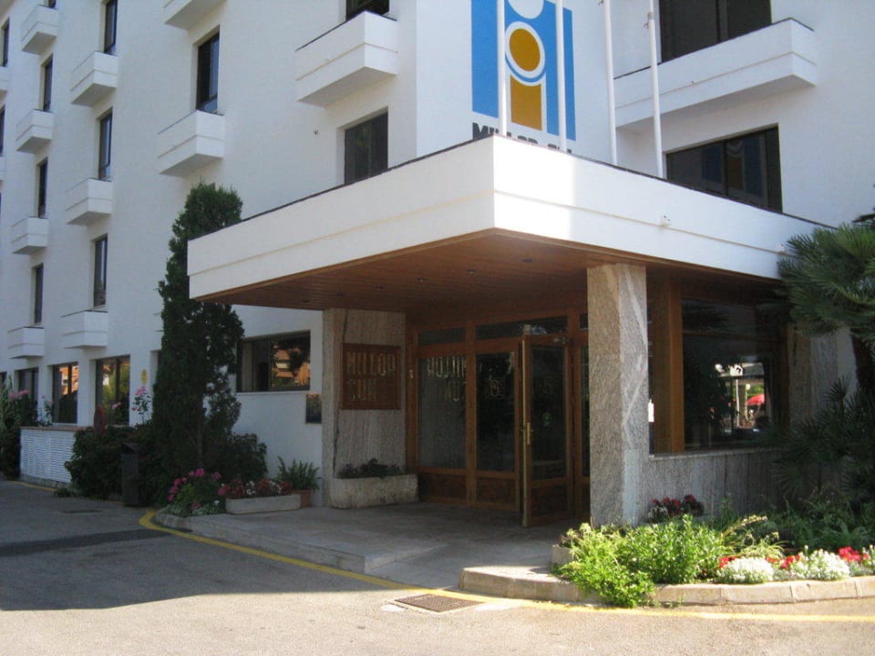 Der Eingang Millor Sol