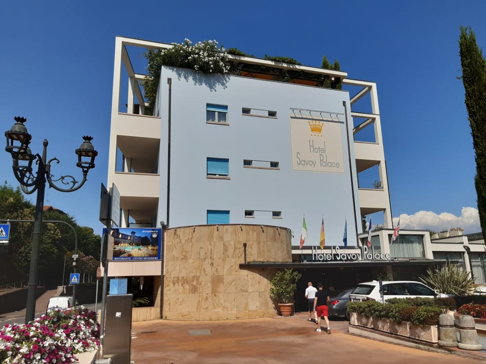 Außenansicht Hotel Savoy Palace