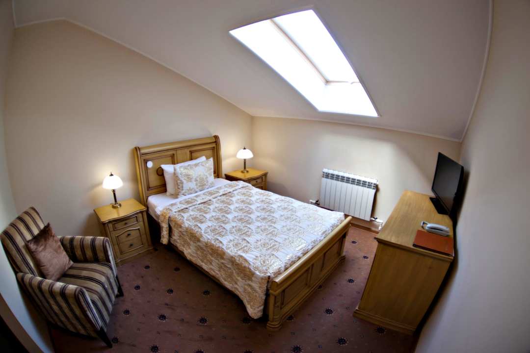 Standart Single Hotel Gubernator