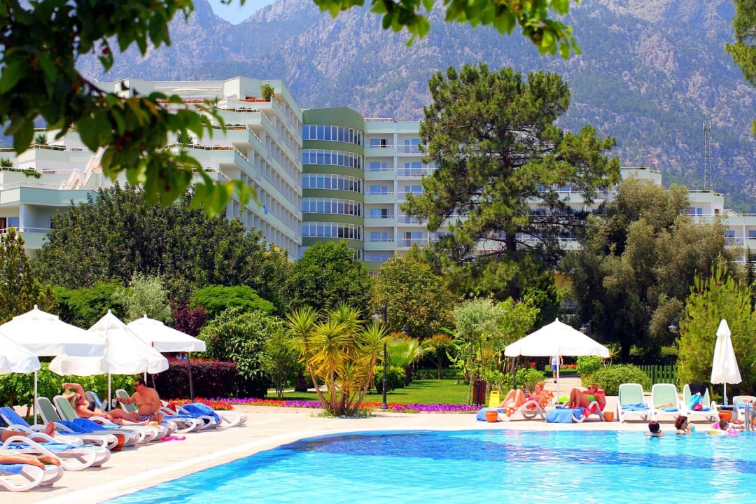 Main pool Ma Biche Kemer by Werde Hotels