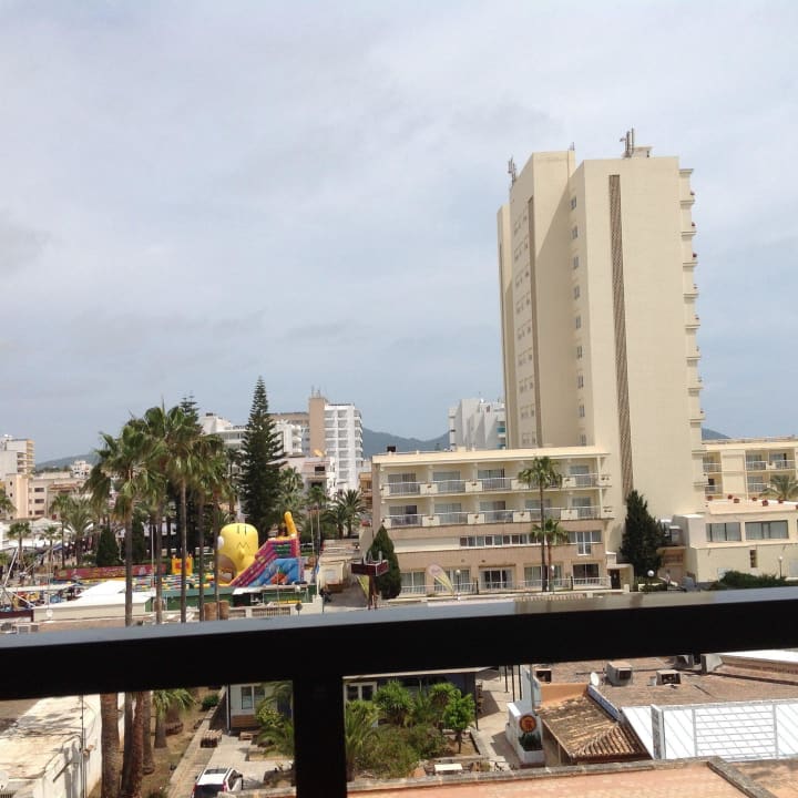 Blick aus dem Fenster allsun Hotel Bahia del Este
