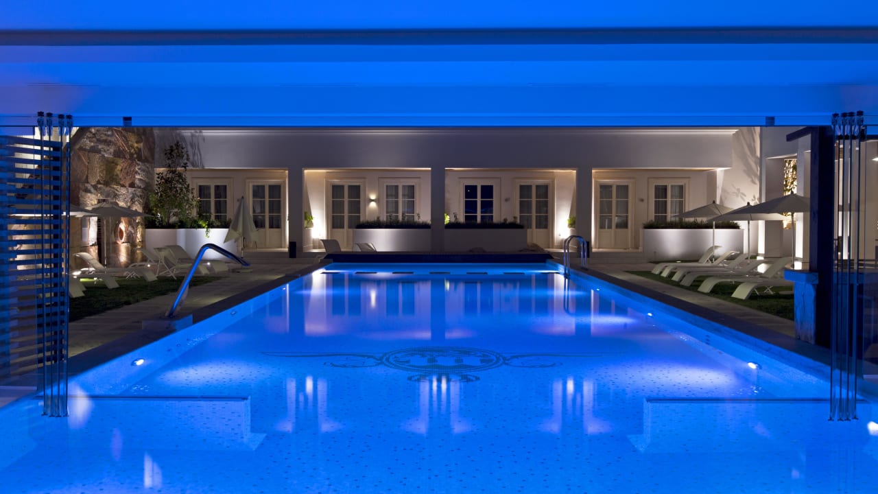 Pool by night Hotel Alentejo Marmoris