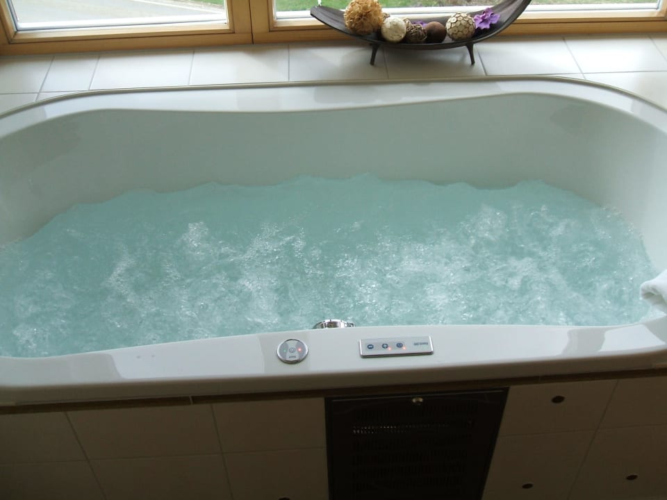 Whirlpool im Zimmer Thula Wellnesshotel Bayerischer Wald