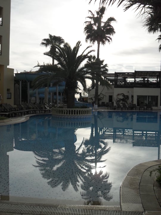 Pool Hotel Paradis Palace