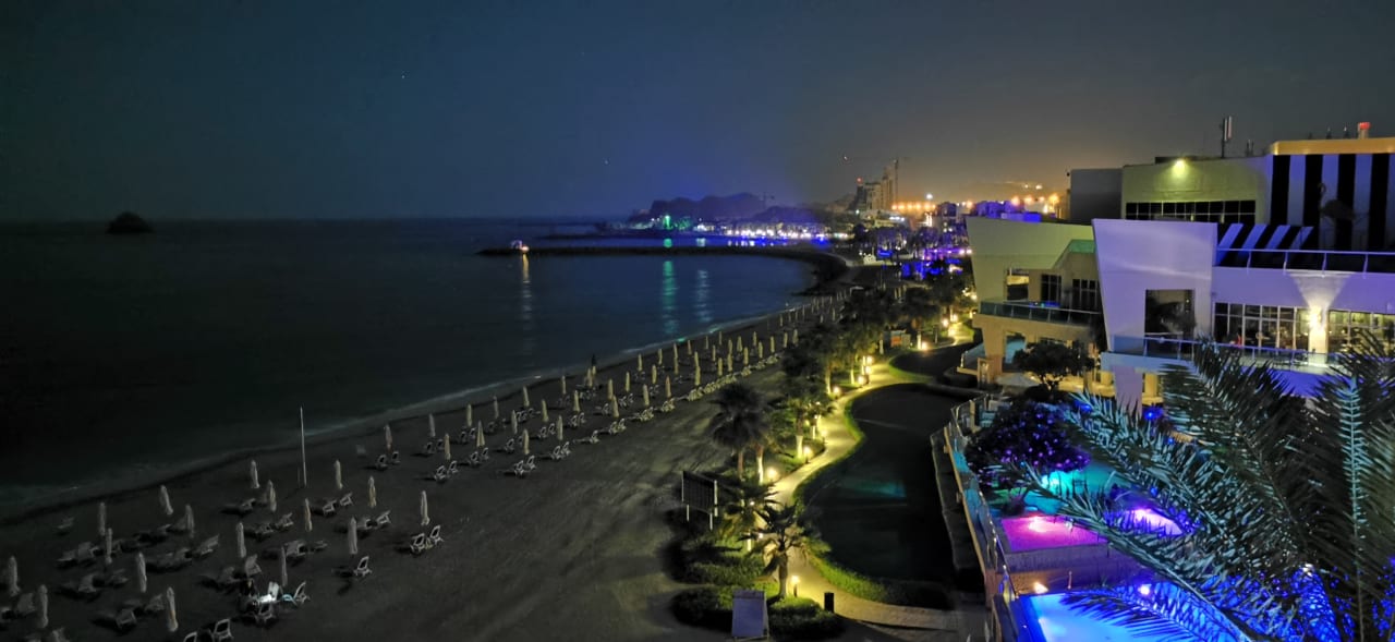 Ausblick Radisson Blu Resort Fujairah