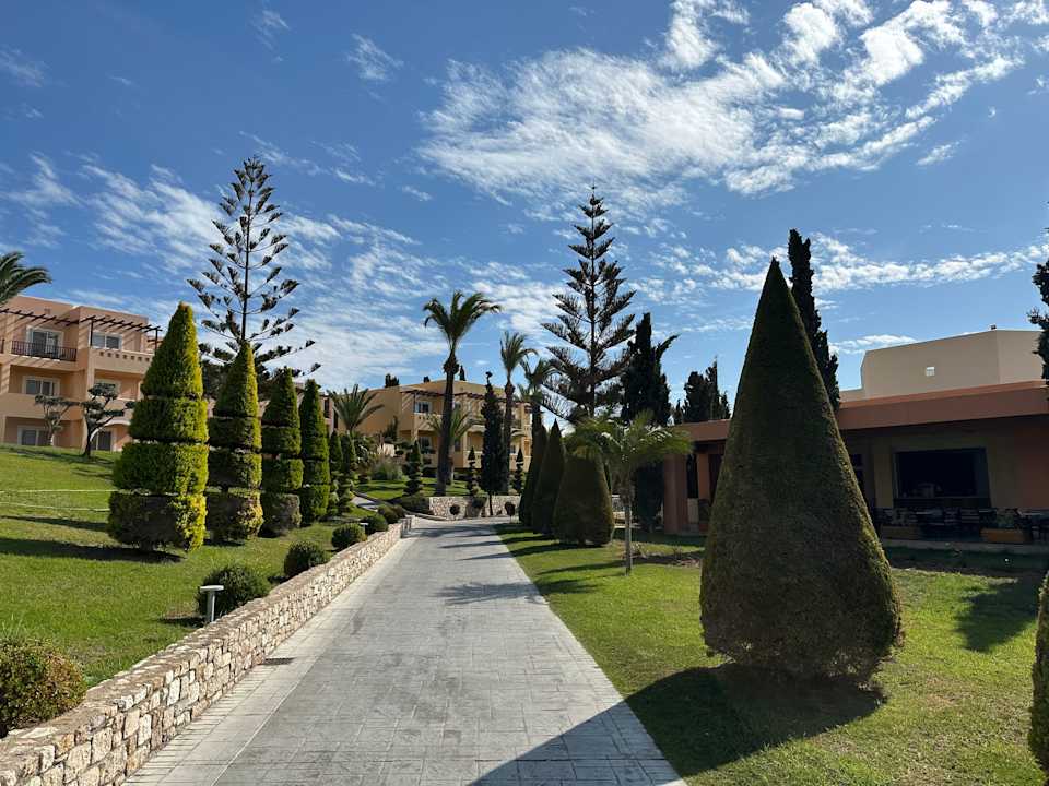 Gartenanlage Hotel Horizon Beach Resort